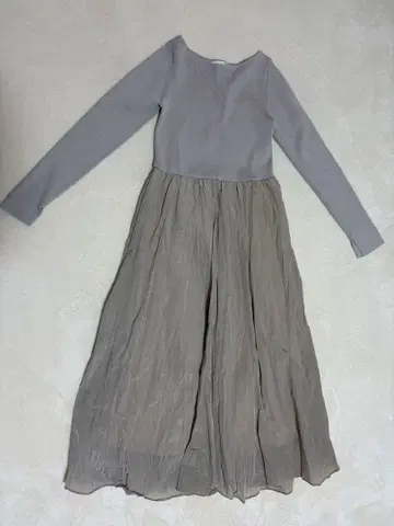 OPAQUE.CLIP의 그레이지 니트 롱 원피스