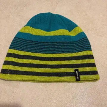 patagonia 니트 모자 청록색 블랙 스트라이프