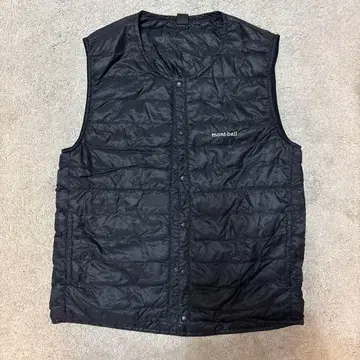 mont-bell 블랙 다운 베스트 수리 흔적 있음 이번 주만 판매