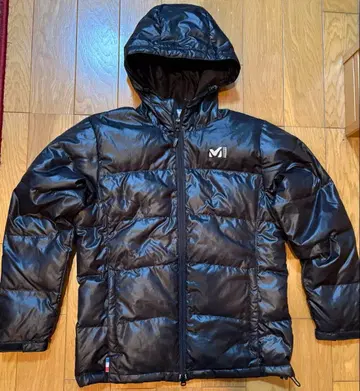 MILLET 후드 부착 블랙 다운 자켓