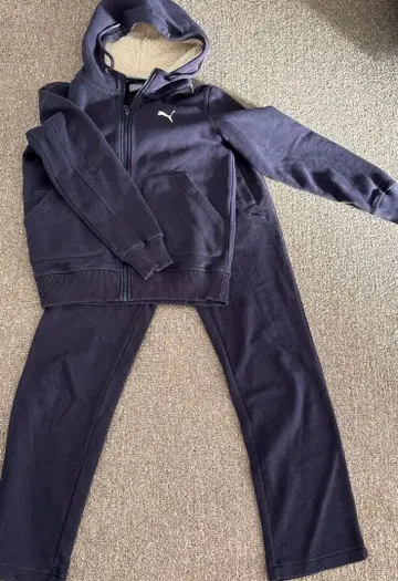 PUMA 네이비 저지 셋업 XS