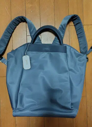 새상품 CAMPER 백팩