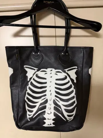 VANSON BONE TOTE