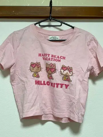 헬로키티 크롭 T셔츠 핑크