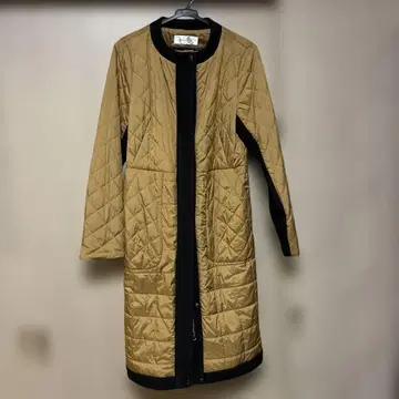 DoCLASSE 퀼팅 롱 자켓 베이지와 블랙