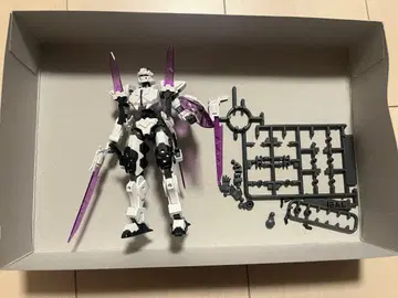 30MM 1/144 EXM-X20A 레비니쿠스(TYPE-A)