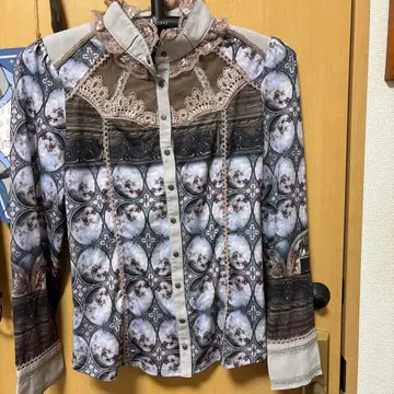 OzzOn Japan 장식적인 프린트의 긴팔 블라우스