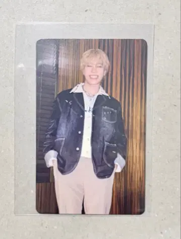 이와키 세이나 HMV 트레이딩 카드 한여름의 불꽃놀이 LILLEAGUE