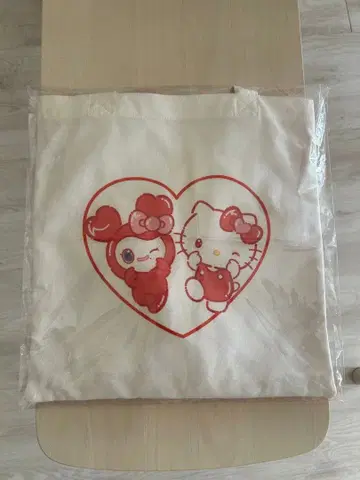 채영 키티 TWICE 산리오 콜라보 첸리