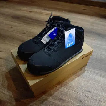 눈길 러닝화 미즈노 스노우 케이프 3