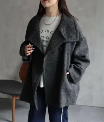 ap 레트로 스탠드 카라 샤기 미들 코트