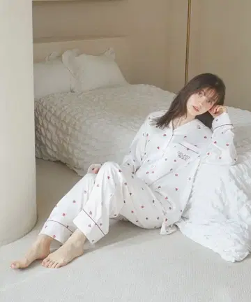GELATO PIQUE Valentine 새틴 하트 무늬 룸웨어