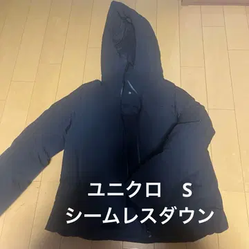 UNIQLO 블랙 S 사이즈 후드 부착 다운 자켓