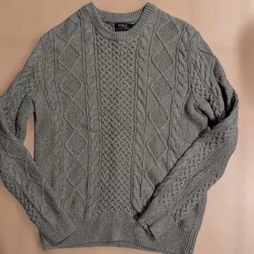 POLO 그레이 케이블 니트 스웨터