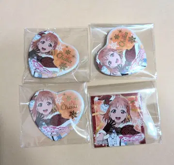 Aqours 징글벨이 멈추지 않아 타카미 치카 하트형 캔뱃지 브로마이드