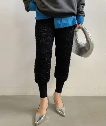 RIBBON YARN JOGGER KNIT PANTS