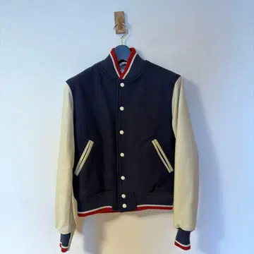 STANDARD CALIFORNIA x GB Sport 스타디움 점퍼