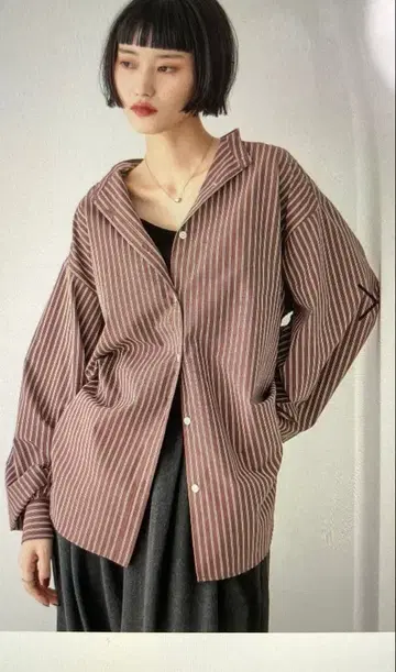 새상품 로리즈팜 멀티 스트라이프 셔츠