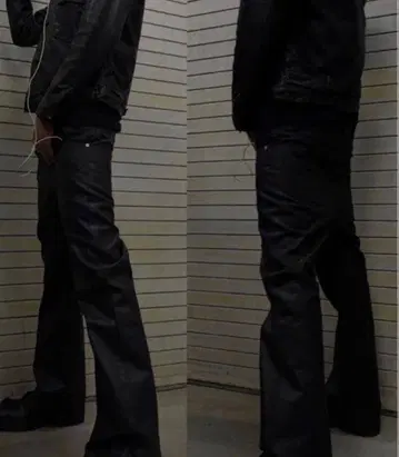 goar.archive strapped pants 플레어 데님 opium