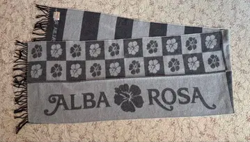 ALBAROSA 알바로자 격자 로고 머플러 히비스커스