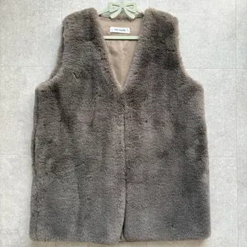 [컨디션 최상] 윔 가젯 THE PAUSE 퍼 V넥 베스트 에코퍼 베스트