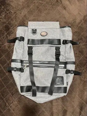 그레이 롤탑 백팩