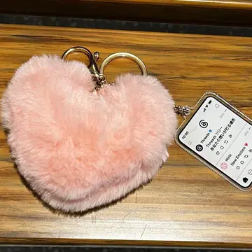 NiziU 하트형 키링 핑크 스크래치