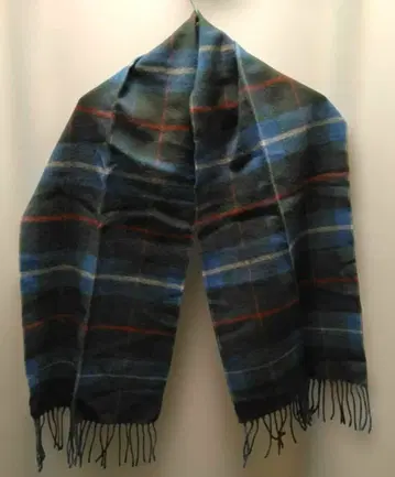 체크 무늬 머플러