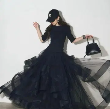 ANDREA&Co. AUBREY 볼륨 프릴 샤샤 스커트