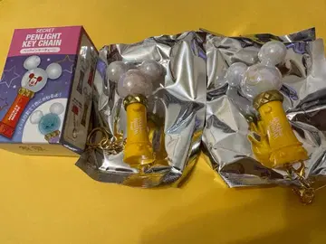 디즈니 스토어 시크릿 키체인 라이트