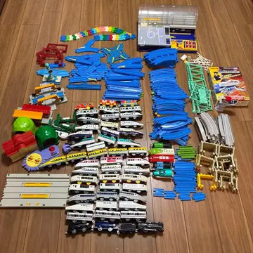 프라레일 레일과 차량 세트