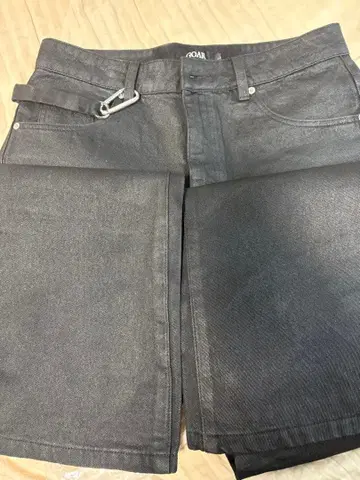 goar. archive strapped pants L