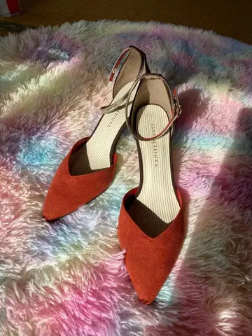 오렌지 스웨이드 스틸레토 펌프스