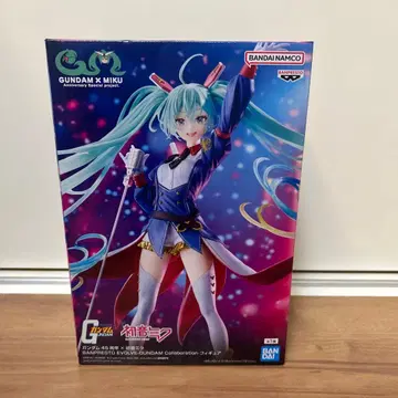 GUNDAM x MIKU 피규어