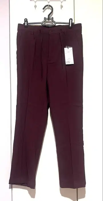 택 포함 새상품 차오패닉 남성용 팬츠 M 사이즈 와인 레드