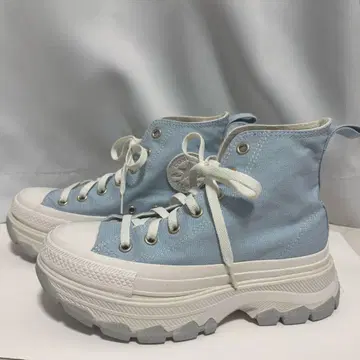 컨버스 통굽 스니커즈 TREKWAVE 24cm