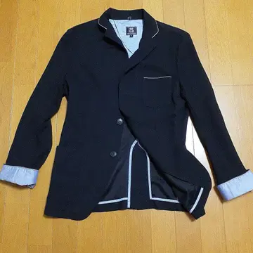 [ 새상품급 ] 빔즈 스트레치 니트 테일러드 자켓 사이즈 M 네이비