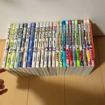 카게로우 데이즈 전권과 공식 앤솔로지 11권