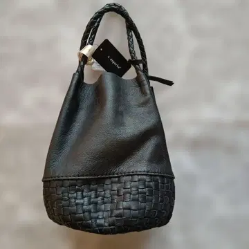 택 포함 새상품 a.depeche 뜨개질 가죽 미니 복조리 백