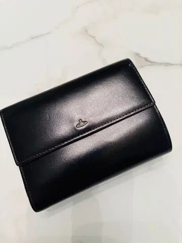 비비안 웨스트우드 3단 폴더형 지갑 블랙 빨간색