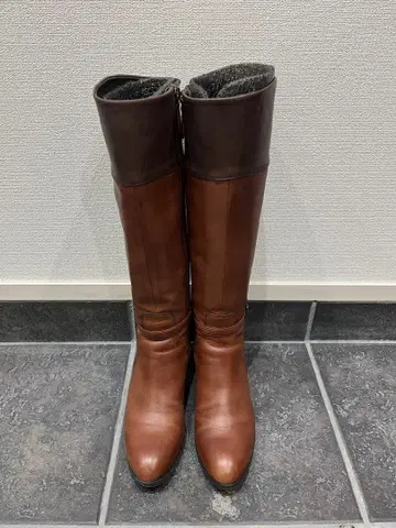 브라운 가죽 롱 부츠