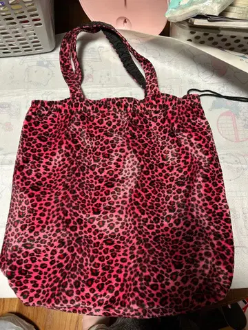 레오파드 무늬 표범 레오파드 쇼킹 핑크 토트백 갸루