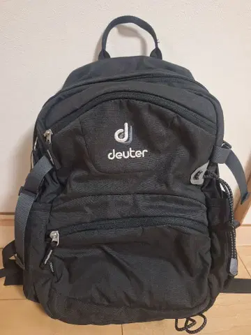 deuter 블랙 백팩