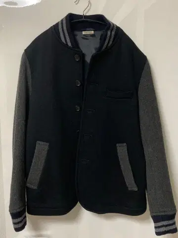 BLUE BLUE 네이비 바시티 자켓 울 혼방