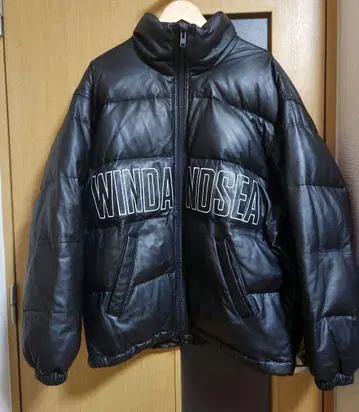 [ WIND AND SEA ] 램 가죽 다운 블랙 XL