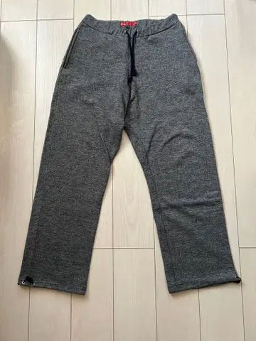 hideandseek 스웨트 팬츠 M 그레이