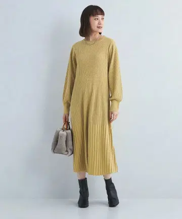 그린 라벨 릴랙싱 핏 플레어 니트 원피스