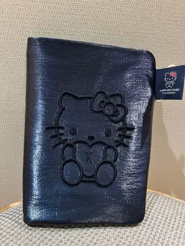 [ 새상품 ] JOSEPH AND STACEY 헬로키티 트래블 지갑