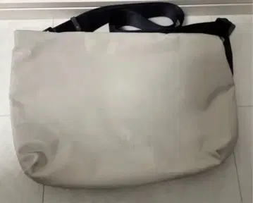 펠레 보르사 베이지 숄더백