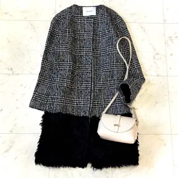 새상품급 에리오폴 글렌체크 패턴 네프 트위드 퍼 콤비 코트